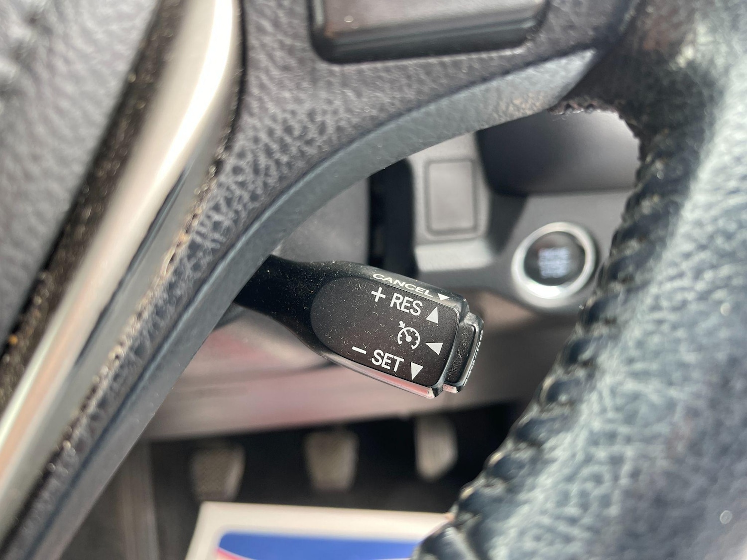 Used Toyota RAV4 2014 for sale - 76759779: Photo 39