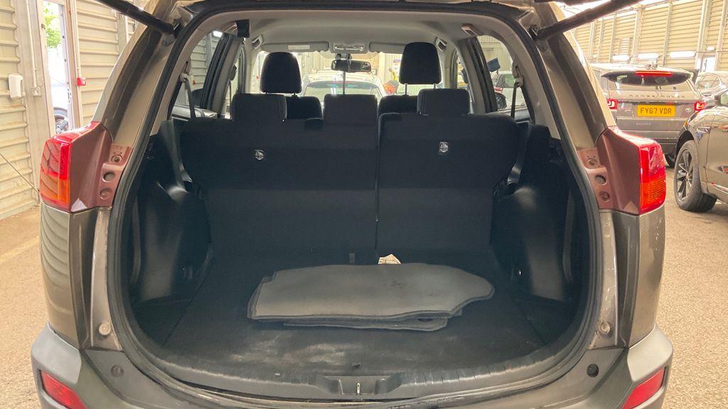 Used Toyota RAV4 2014 for sale - 76759779: Photo 56