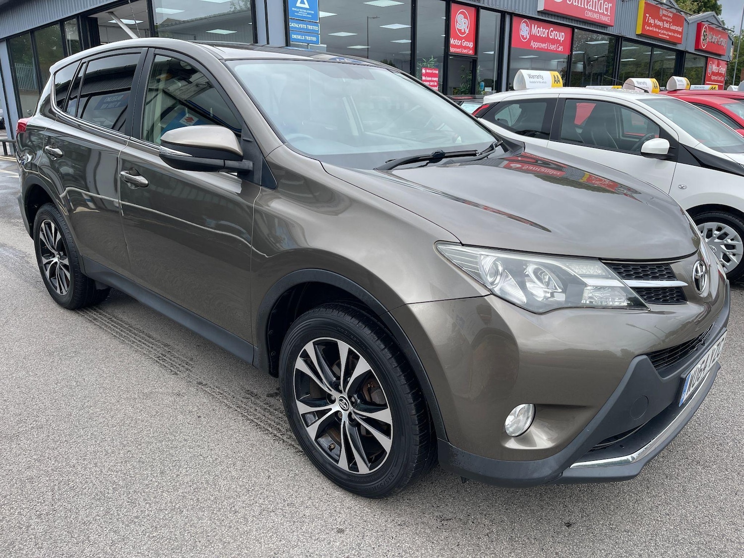 Used Toyota RAV4 2014 for sale - 76759779: Photo 9