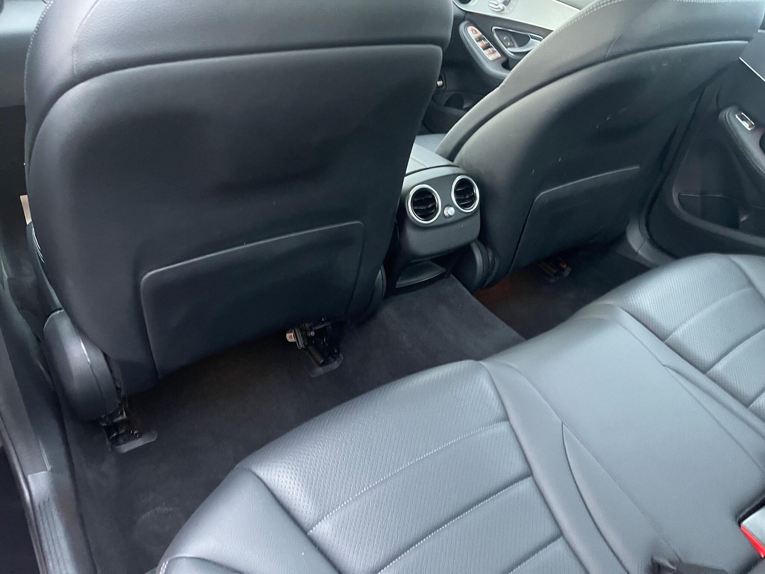 Used Mercedes-Benz C Class 2016 for sale - 77574439: Photo 32