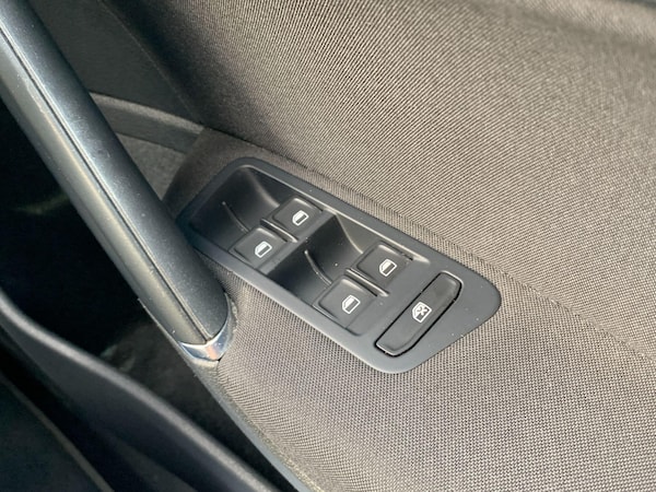 Used Volkswagen Golf 2013 for sale - 76214703: Photo 23