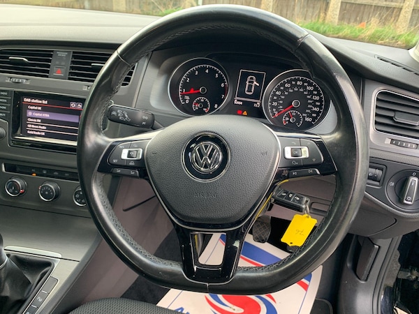 Used Volkswagen Golf 2013 for sale - 76214703: Photo 8