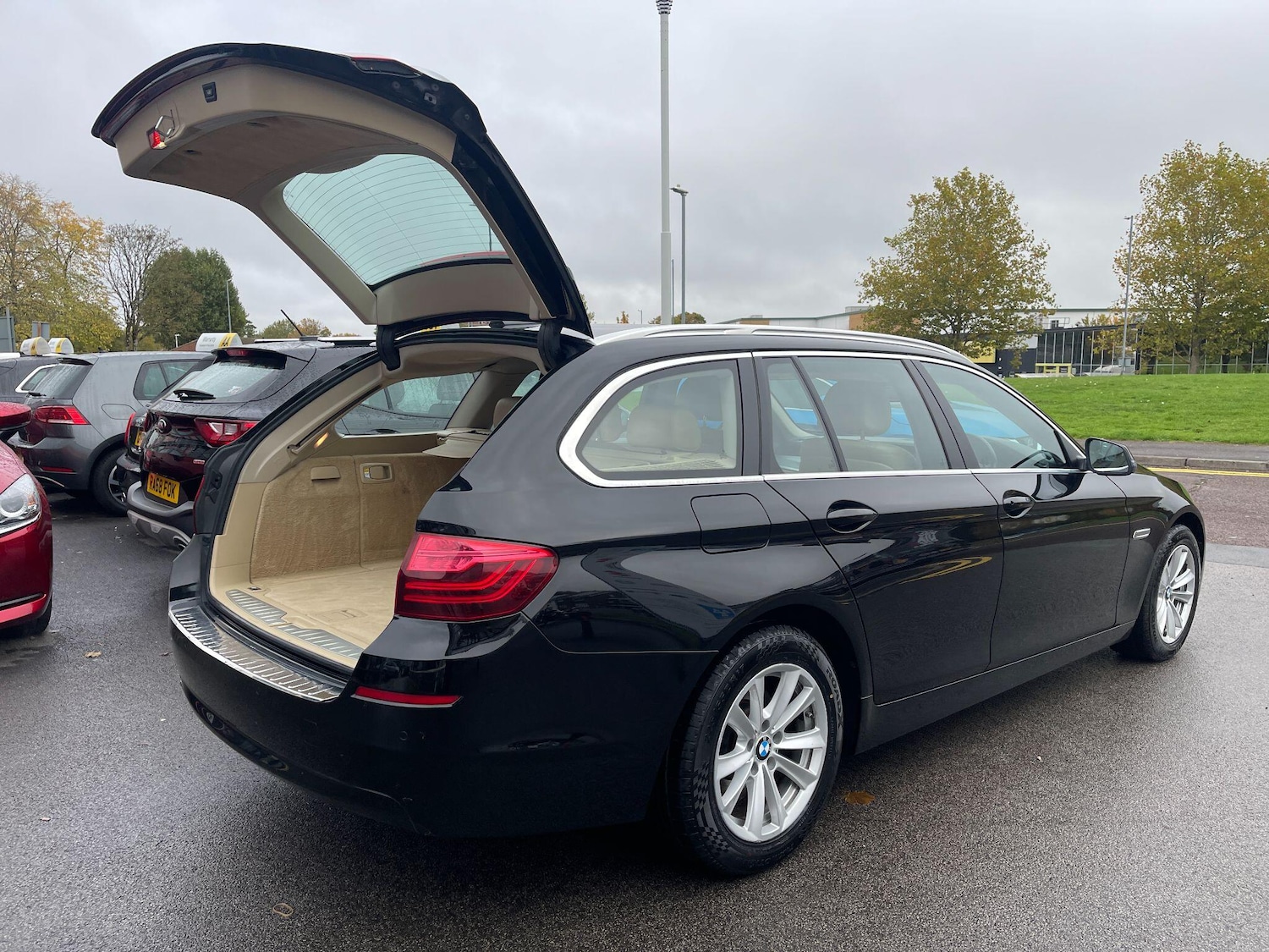 Used BMW 5 Series 2015 for sale - 76866208: Photo 27