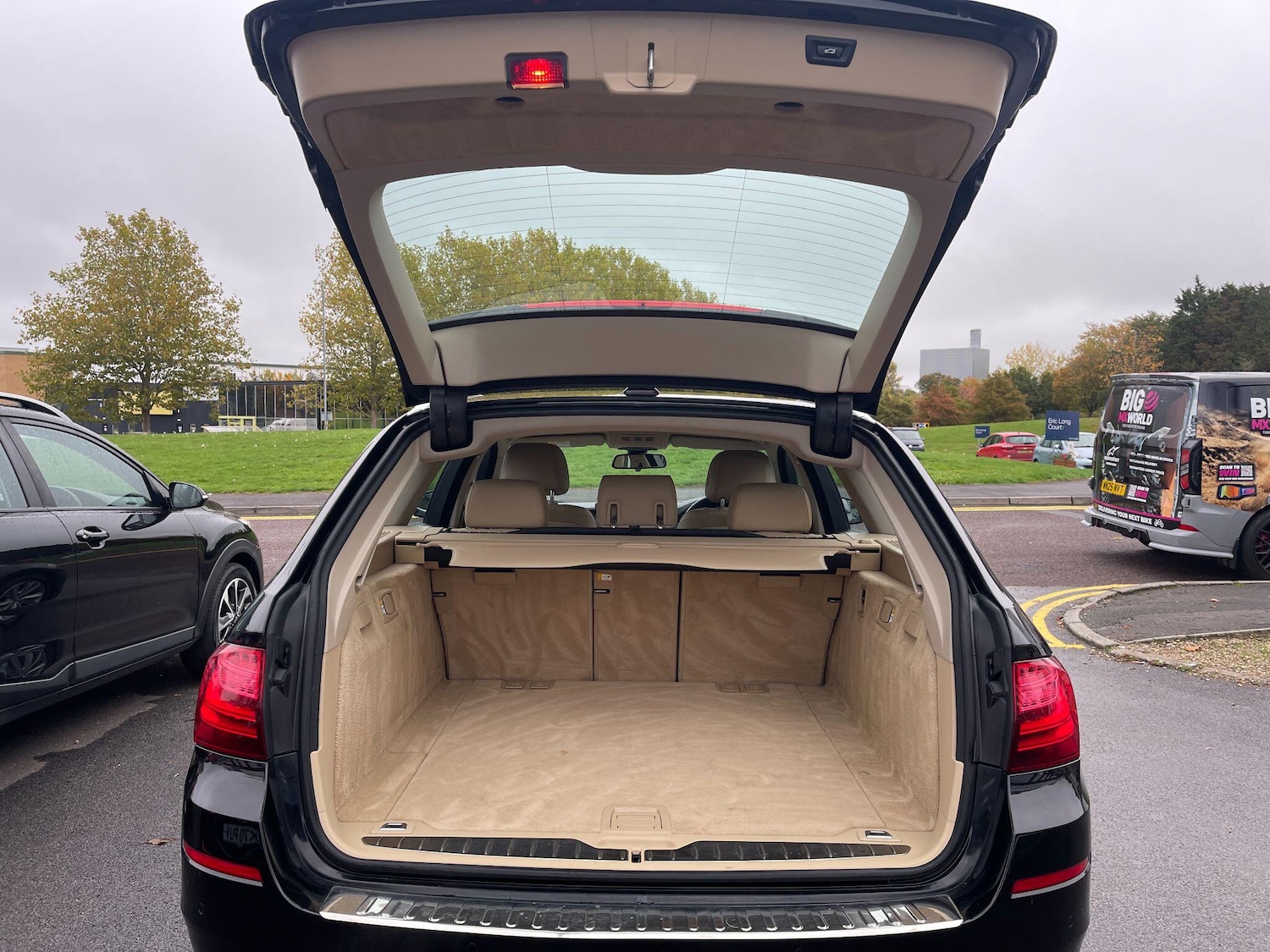 Used BMW 5 Series 2015 for sale - 76866208: Photo 60