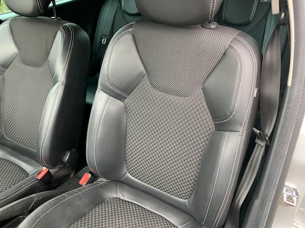 Used Renault Clio 2018 for sale - 75577446: Photo 12