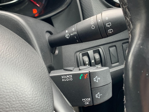 Used Renault Clio 2018 for sale - 75577446: Photo 22