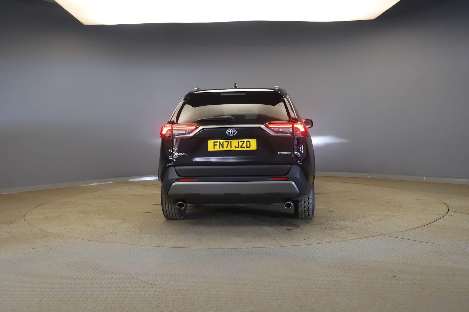 Used Toyota RAV4 2021 for sale - 76409438: Photo 4