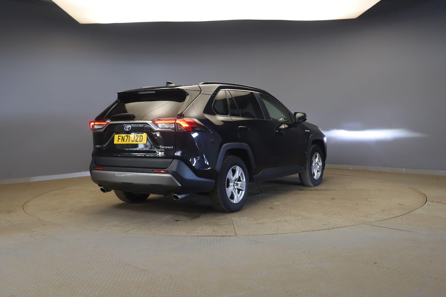 Used Toyota RAV4 2021 for sale - 76409438: Photo 6