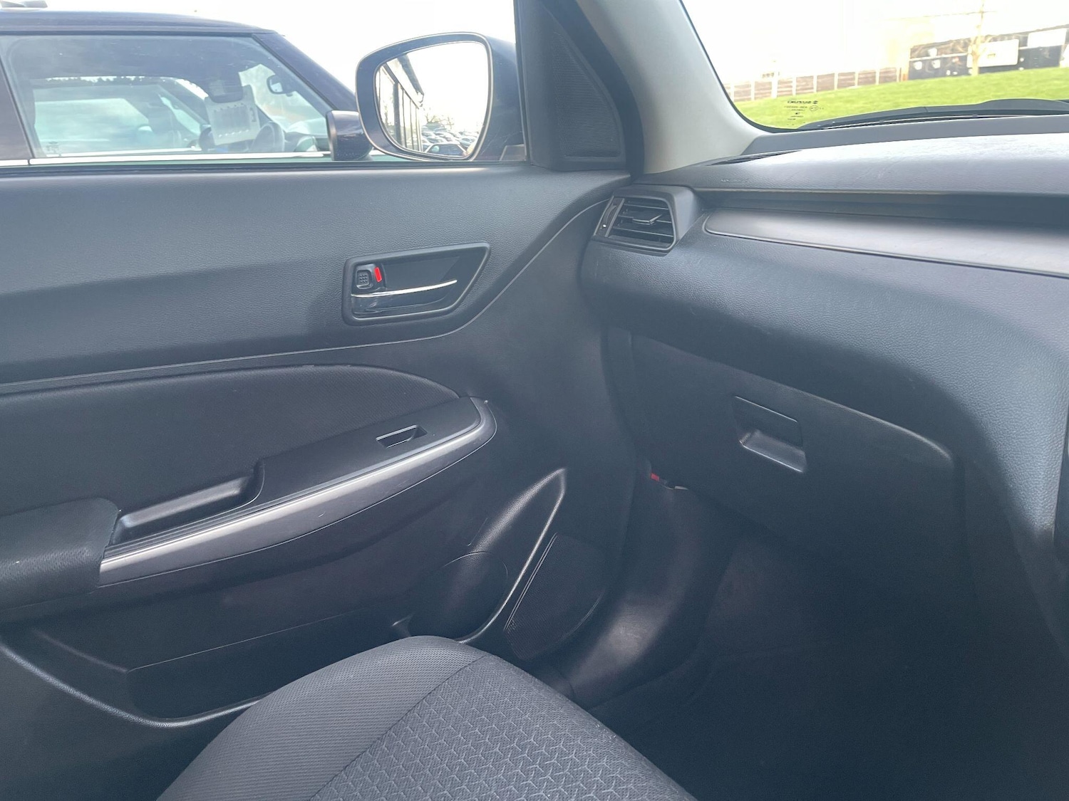 Used Suzuki Swift 2022 for sale - 77162930: Photo 11