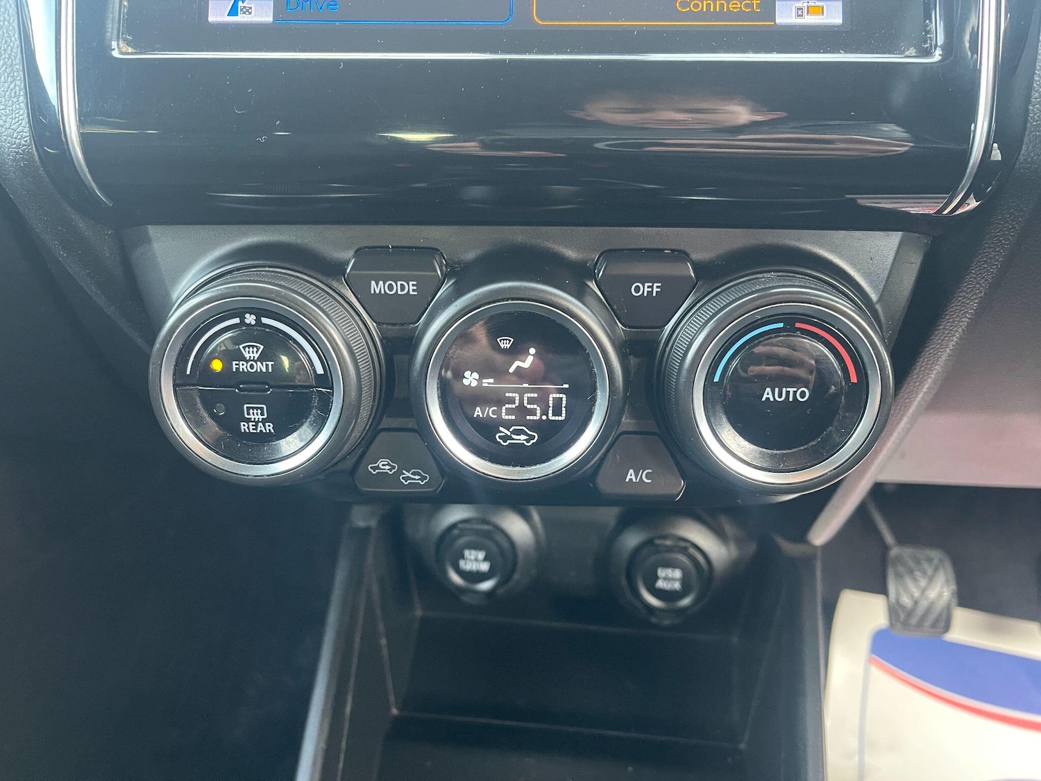 Used Suzuki Swift 2022 for sale - 77162930: Photo 44