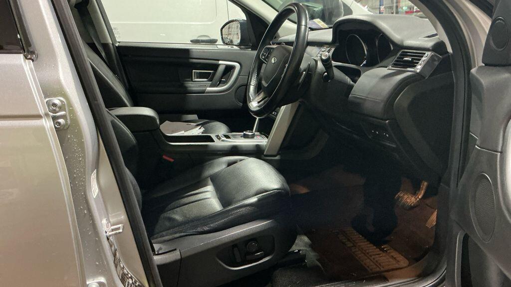 Used Land Rover Discovery Sport 2018 for sale - 77637472: Photo 21