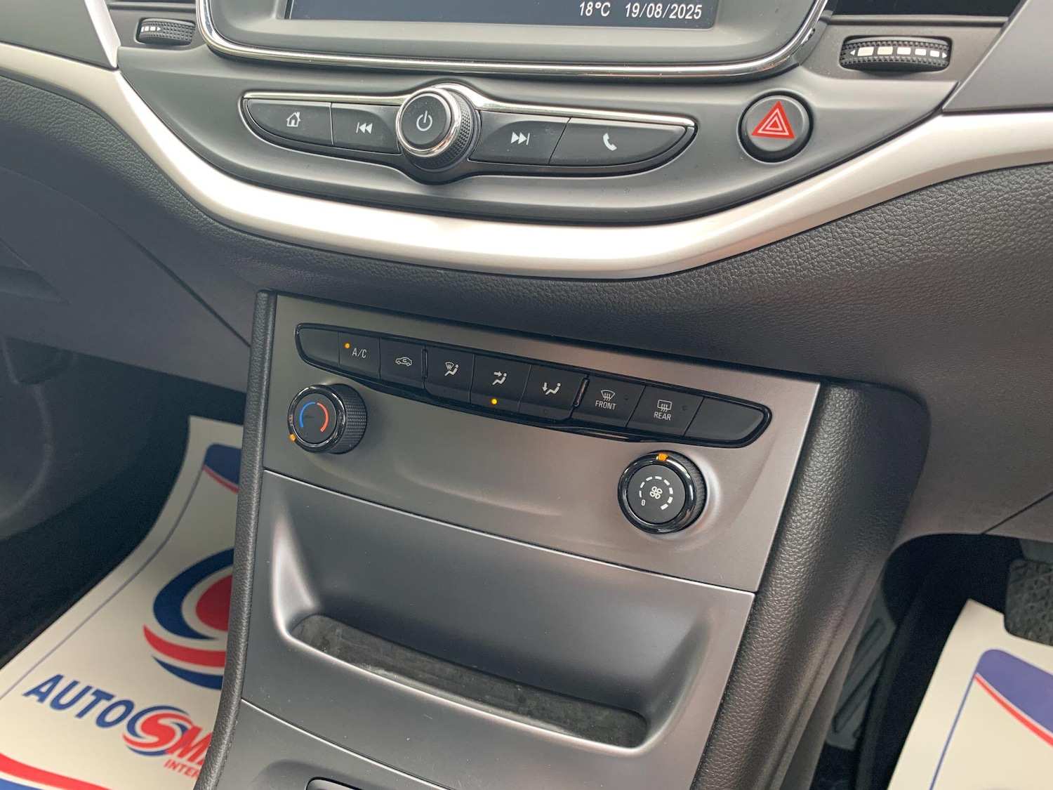 Used Vauxhall Astra 2025 for sale - 76549215: Photo 11