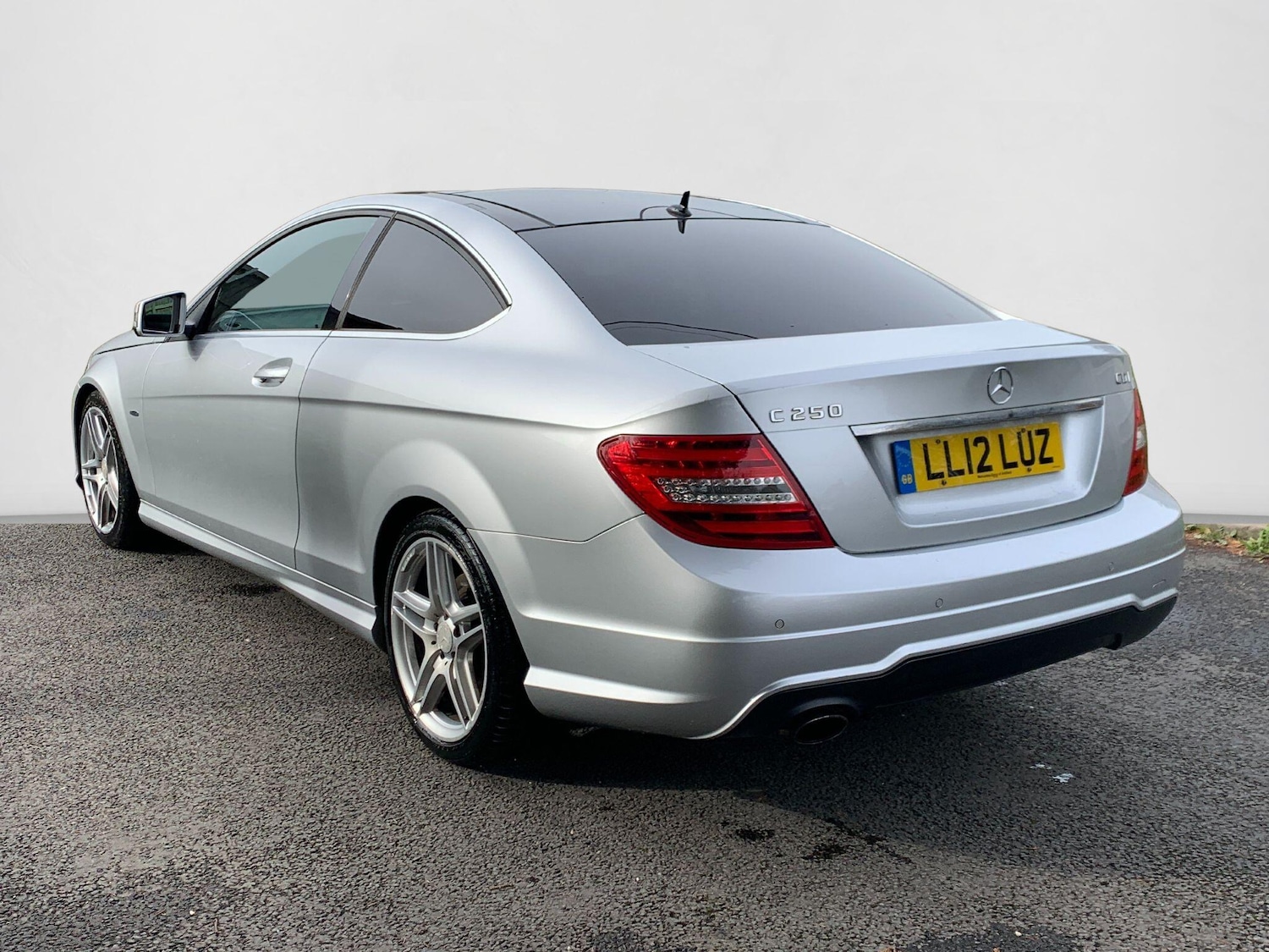 Used Mercedes-Benz C Class for sale - 76440443: Photo 4