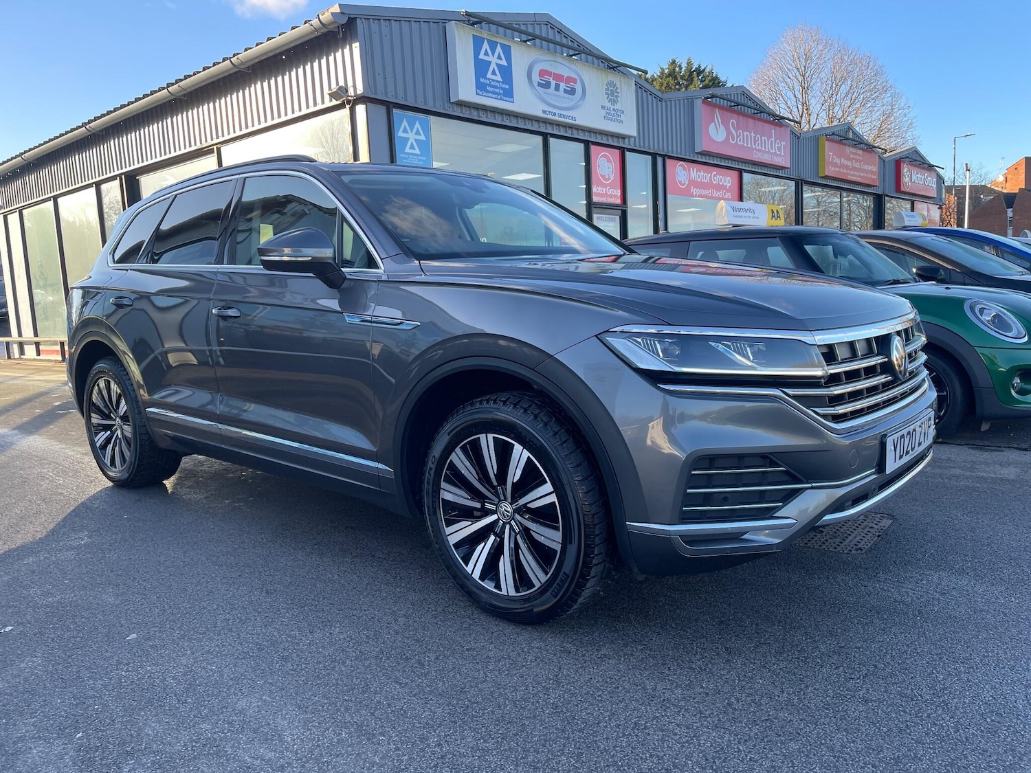 Used Volkswagen Touareg 2020 for sale - 77074084: Photo 3