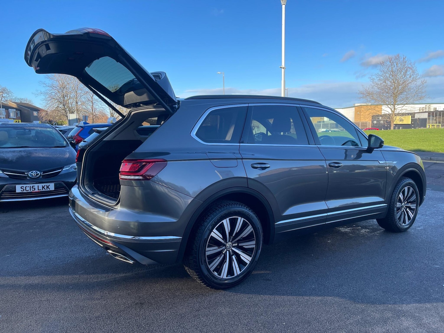 Used Volkswagen Touareg 2020 for sale - 77074084: Photo 33