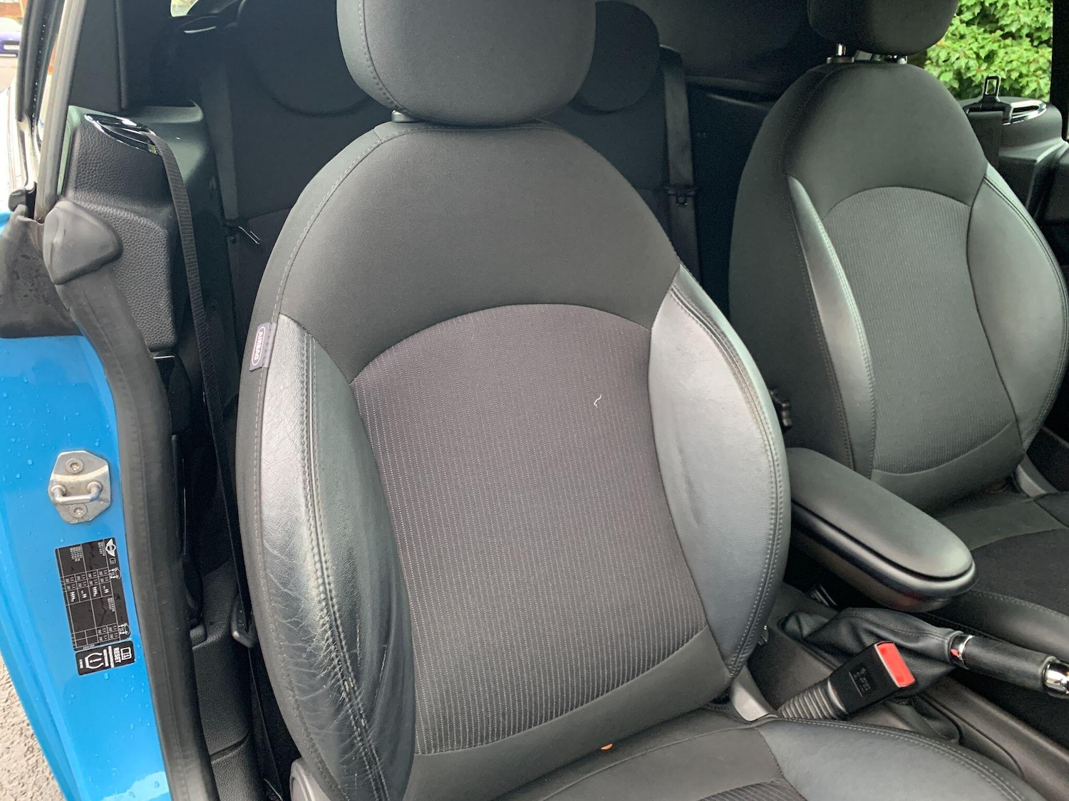 Used MINI Convertible 2013 for sale - 76752407: Photo 16