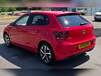 Used Volkswagen Polo 2018 for sale - 78989070: Photo