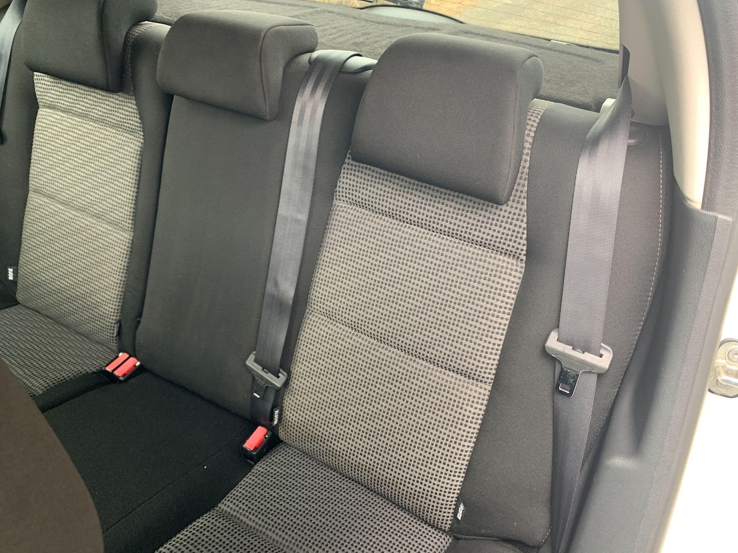 Used Peugeot 207 2010 for sale - 76592193: Photo 14