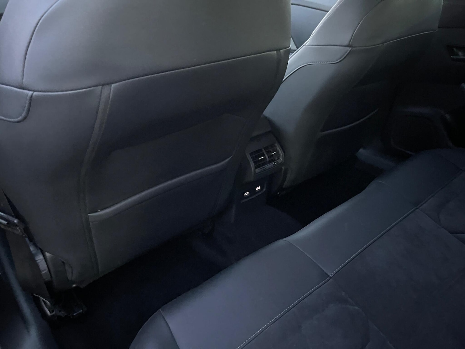 Used Citroen e-C4 2024 for sale - 77074734: Photo 14