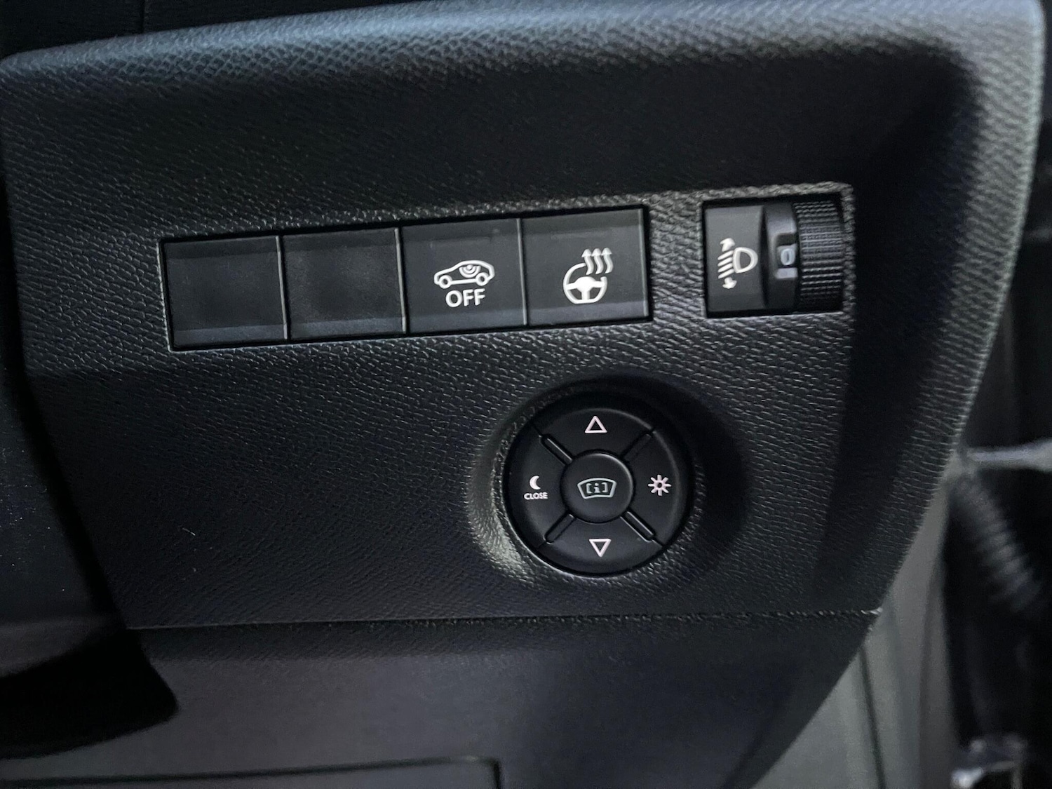 Used Citroen e-C4 2024 for sale - 77074734: Photo 18