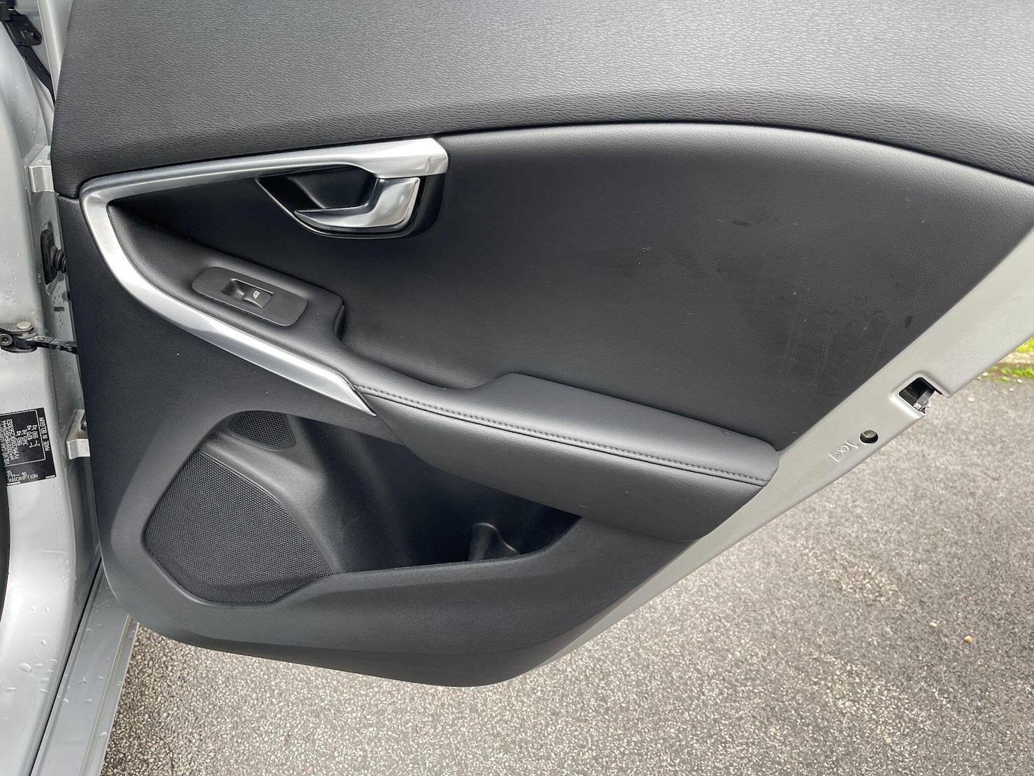 Used Volvo V40 2018 for sale - 76597326: Photo 24