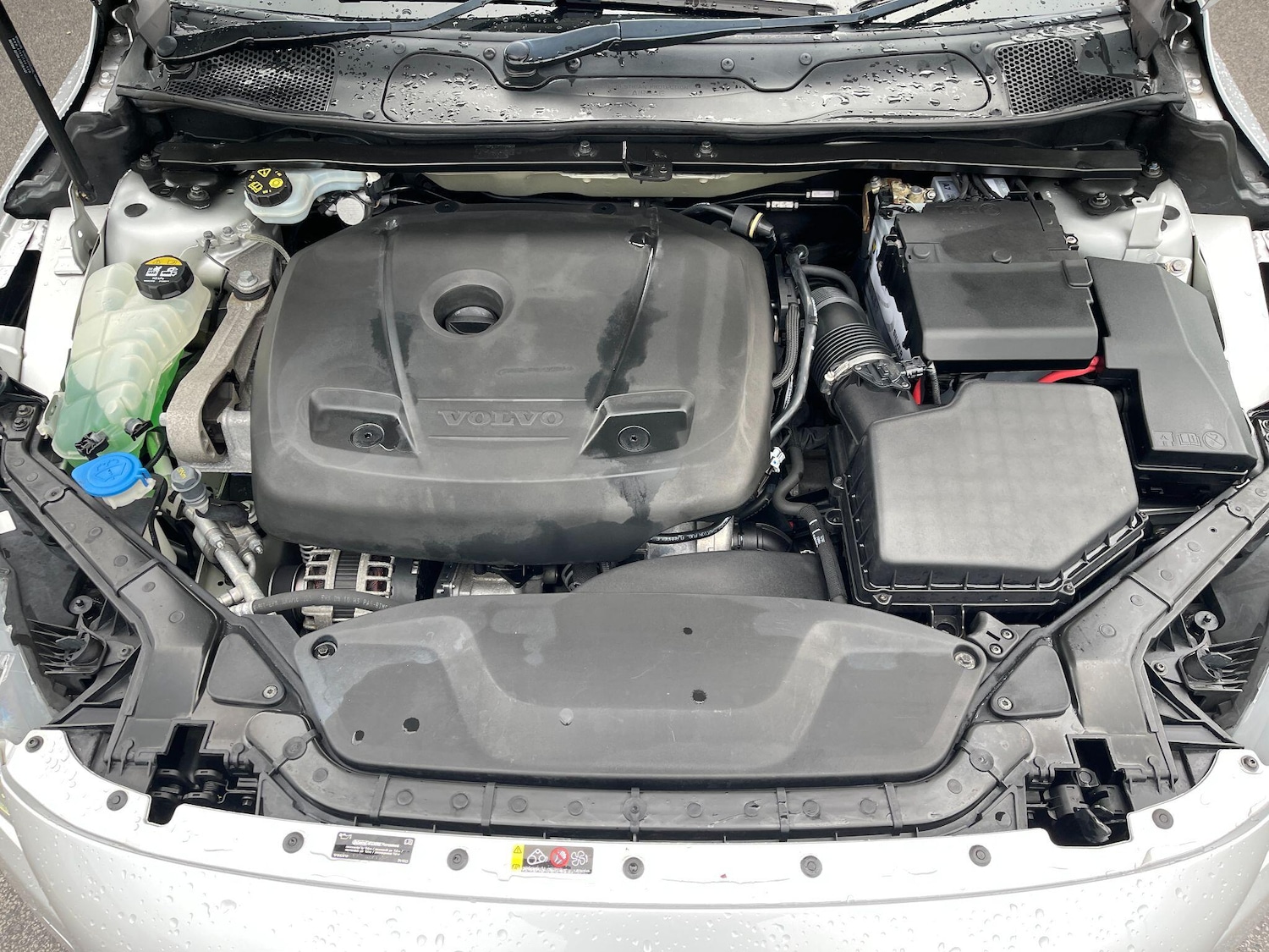 Used Volvo V40 2018 for sale - 76597326: Photo 29