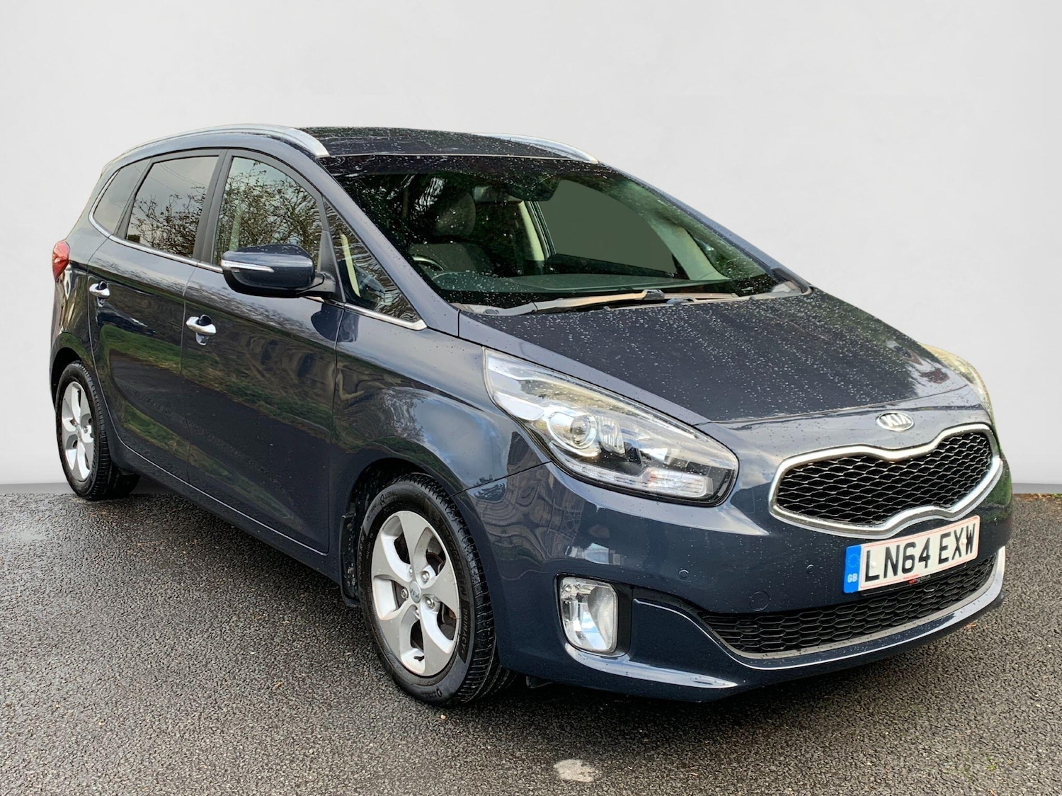 Used Kia Carens 2014 for sale - 76592579: Photo 1