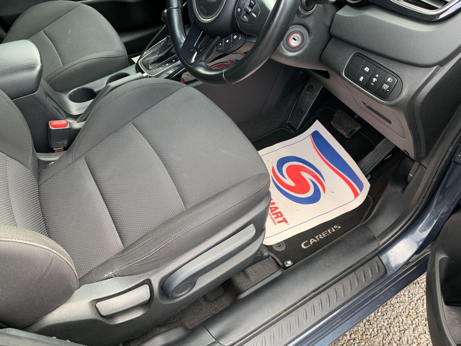 Used Kia Carens 2014 for sale - 76592579: Photo 19