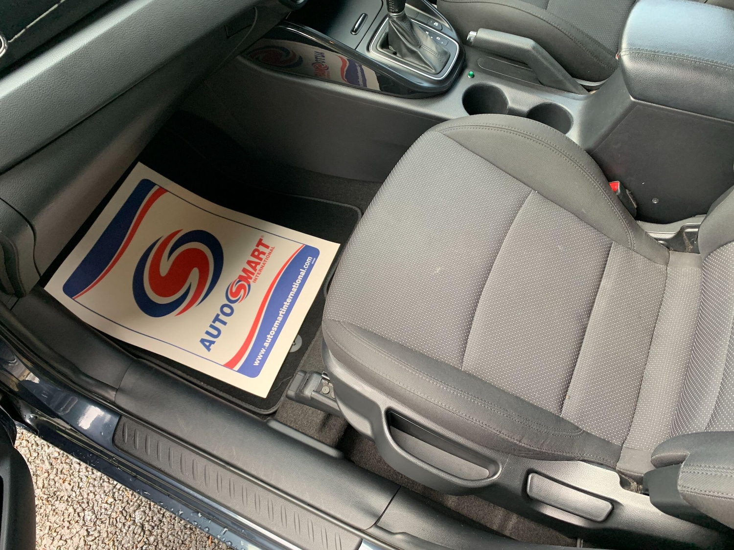 Used Kia Carens 2014 for sale - 76592579: Photo 20