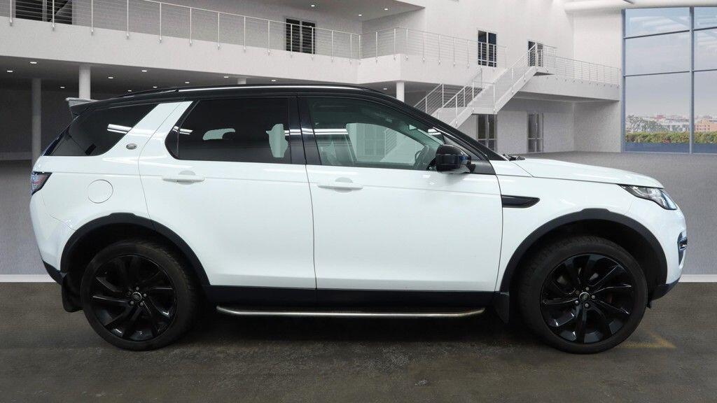 Used Land Rover Discovery Sport 2016 for sale - 77315335: Photo 10