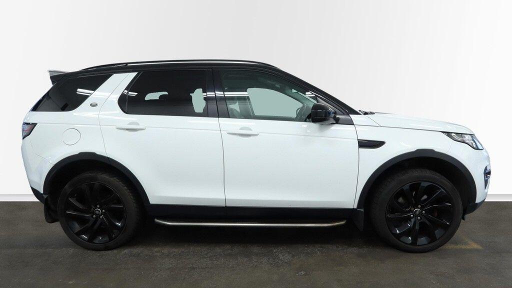 Used Land Rover Discovery Sport 2016 for sale - 77315335: Photo 9