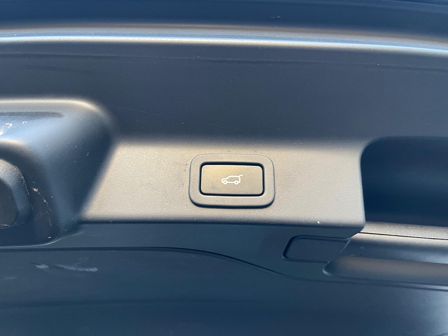 Used Jaguar F-Pace 2017 for sale - 76562457: Photo 17