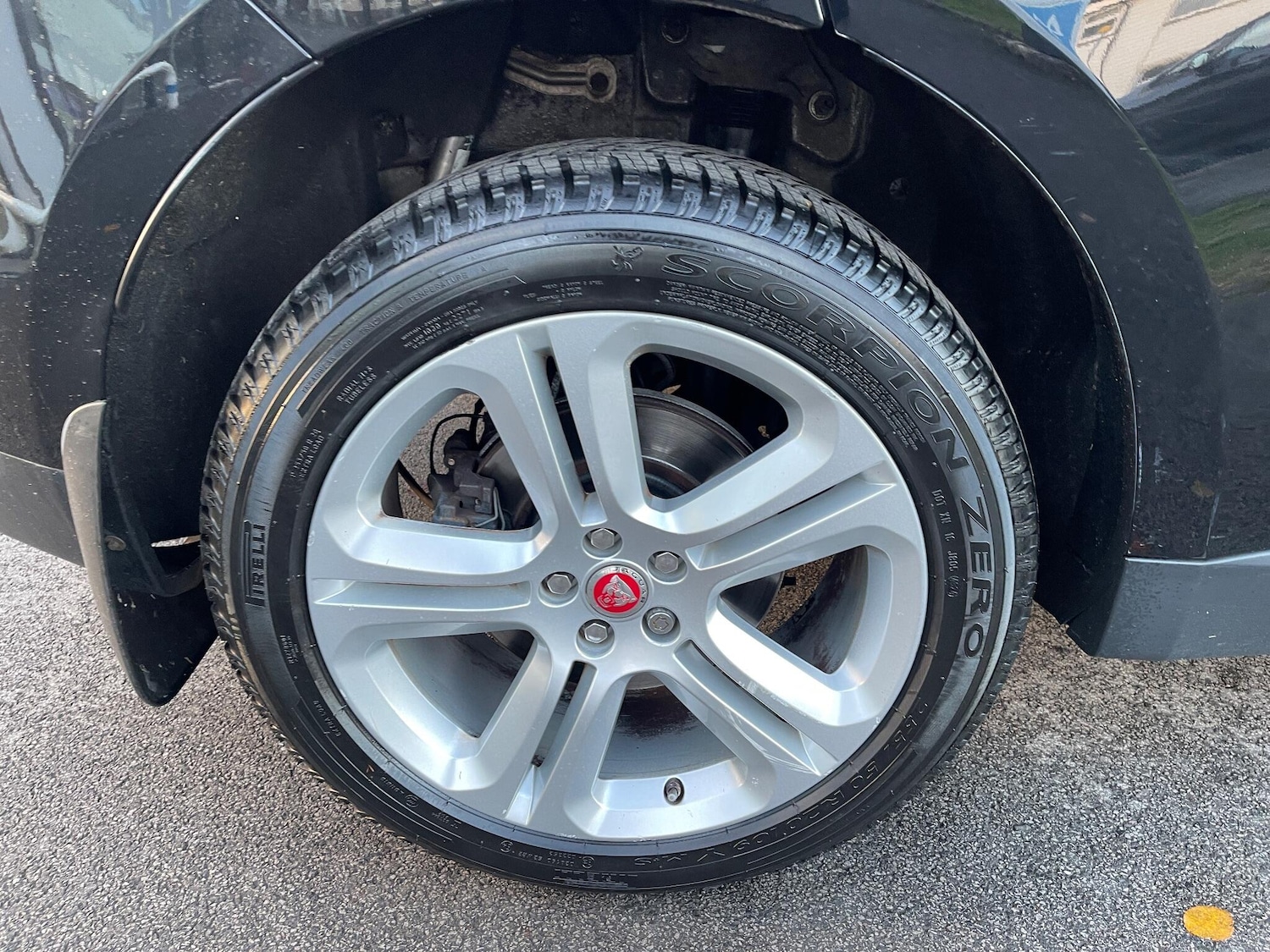 Used Jaguar F-Pace 2017 for sale - 76562457: Photo 28