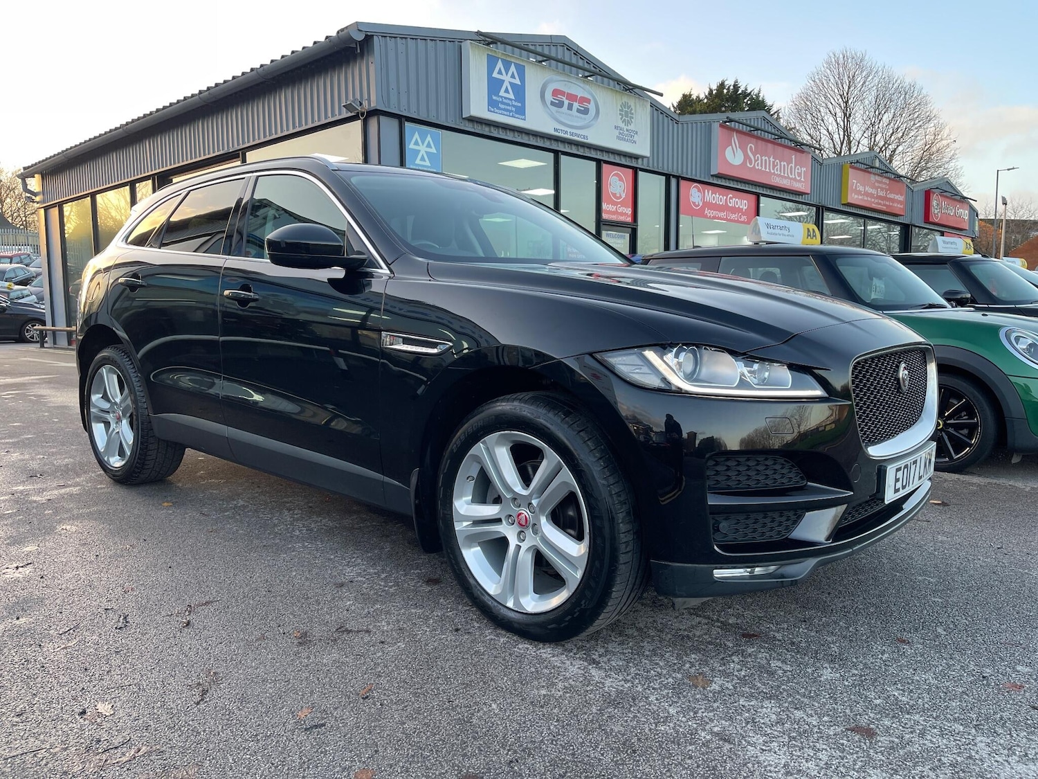 Used Jaguar F-Pace 2017 for sale - 76562457: Photo 3