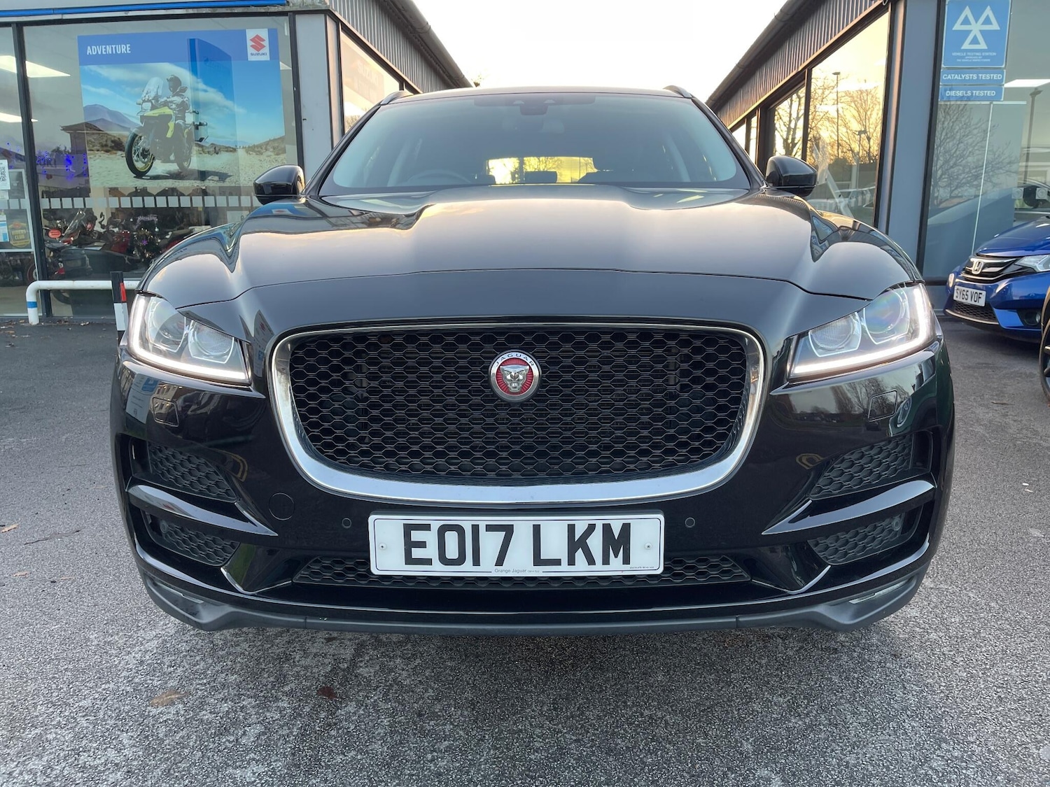 Used Jaguar F-Pace 2017 for sale - 76562457: Photo 7