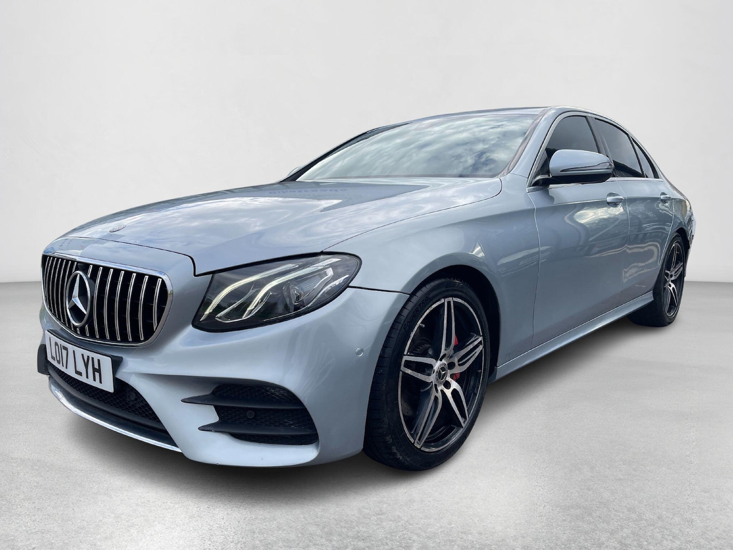 Used Mercedes-Benz E Class 2017 for sale - 76942653: Photo 18