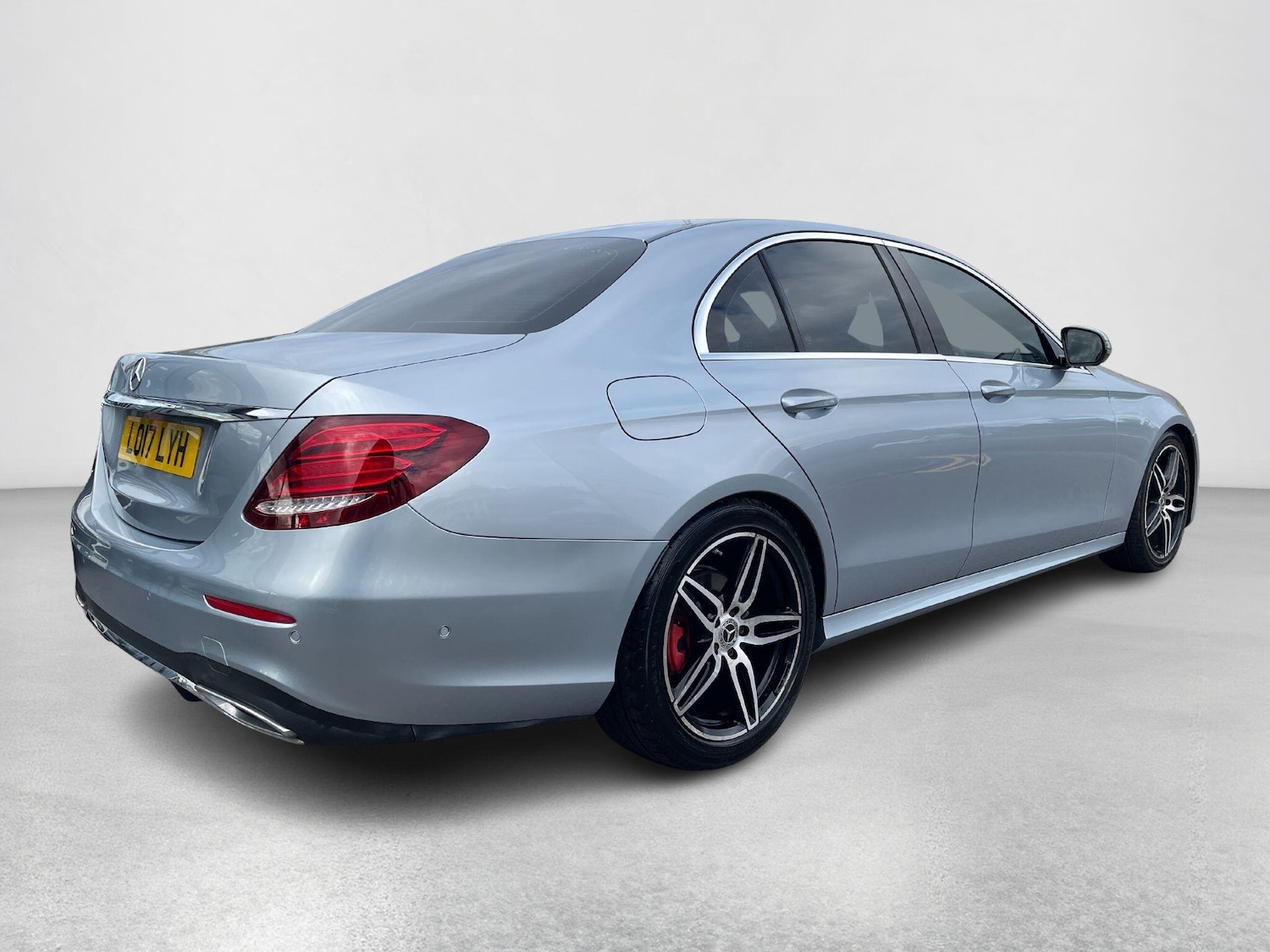 Used Mercedes-Benz E Class 2017 for sale - 76942653: Photo 32