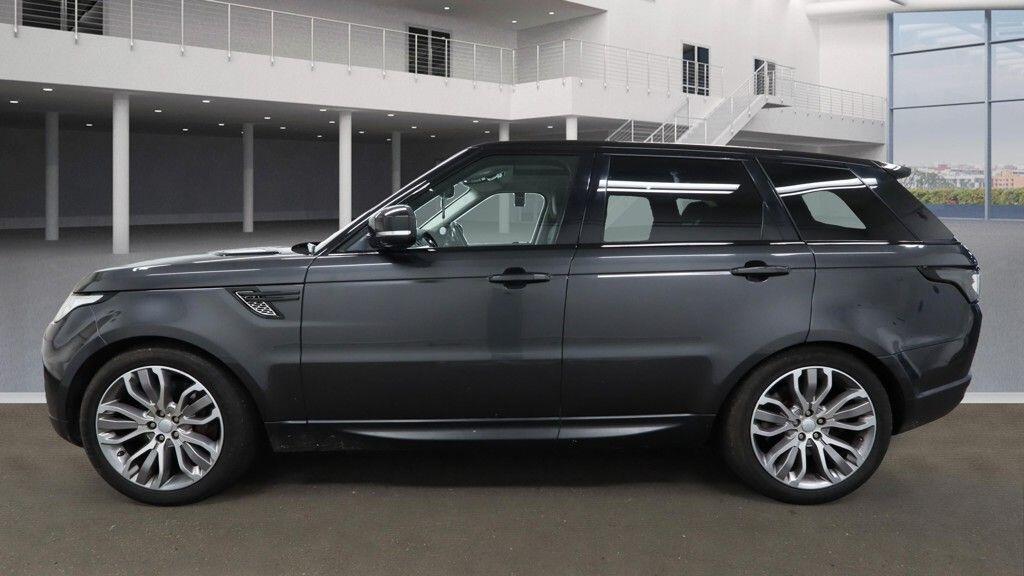 Used Land Rover Range Rover Sport 2016 for sale - 76380626: Photo 4