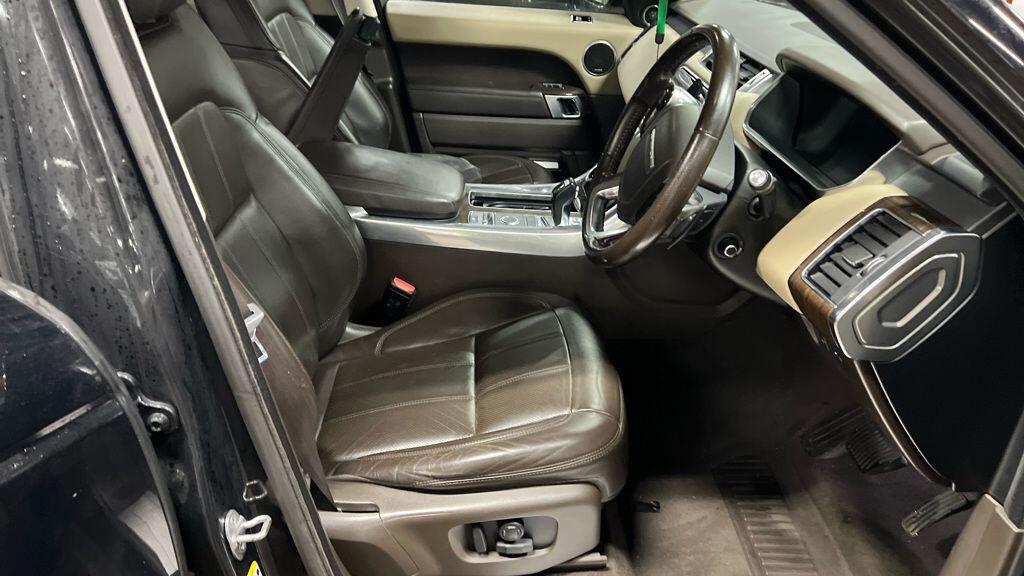 Used Land Rover Range Rover Sport 2018 for sale - 76714536: Photo 13