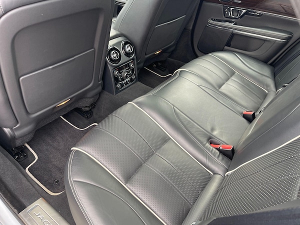 Used Jaguar XJ 2014 for sale - 75464227: Photo 38