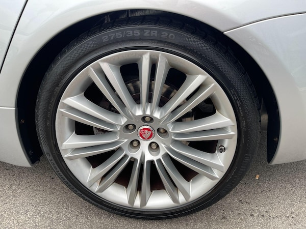 Used Jaguar XJ 2014 for sale - 75464227: Photo 53