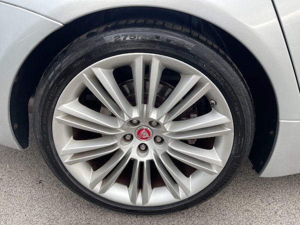 Used Jaguar XJ 2014 for sale - 75464227: Photo 54