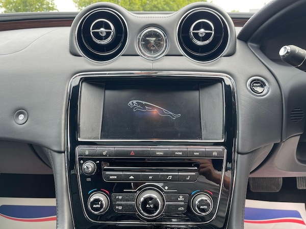 Used Jaguar XJ 2014 for sale - 75464227: Photo 57