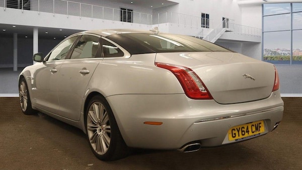 Used Jaguar XJ 2014 for sale - 75464227: Photo 6