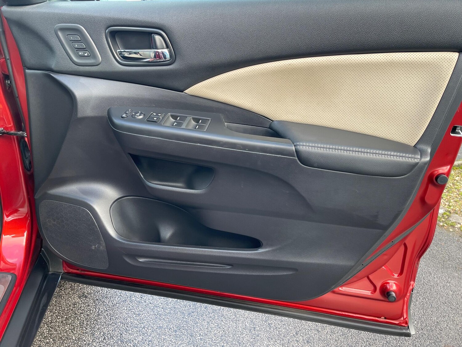 Used Honda CR-V 2015 for sale - 77074974: Photo 29