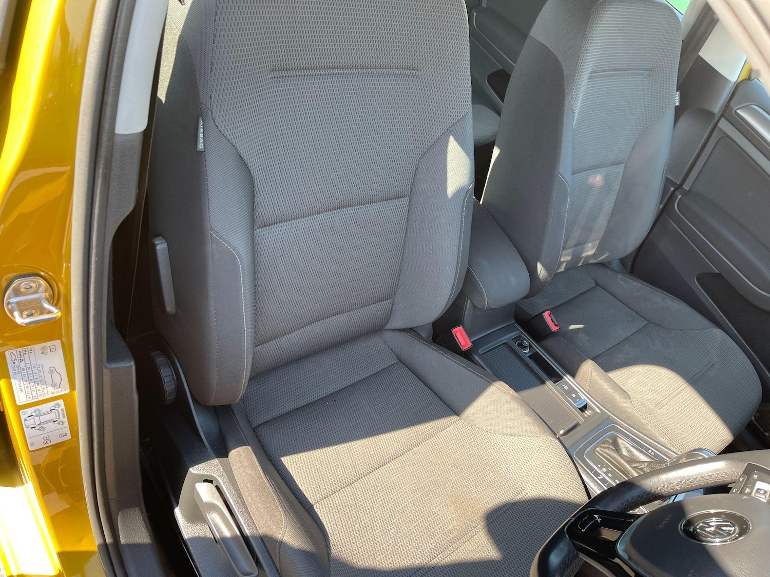 Used Volkswagen Golf 2017 for sale - 77977616: Photo 20