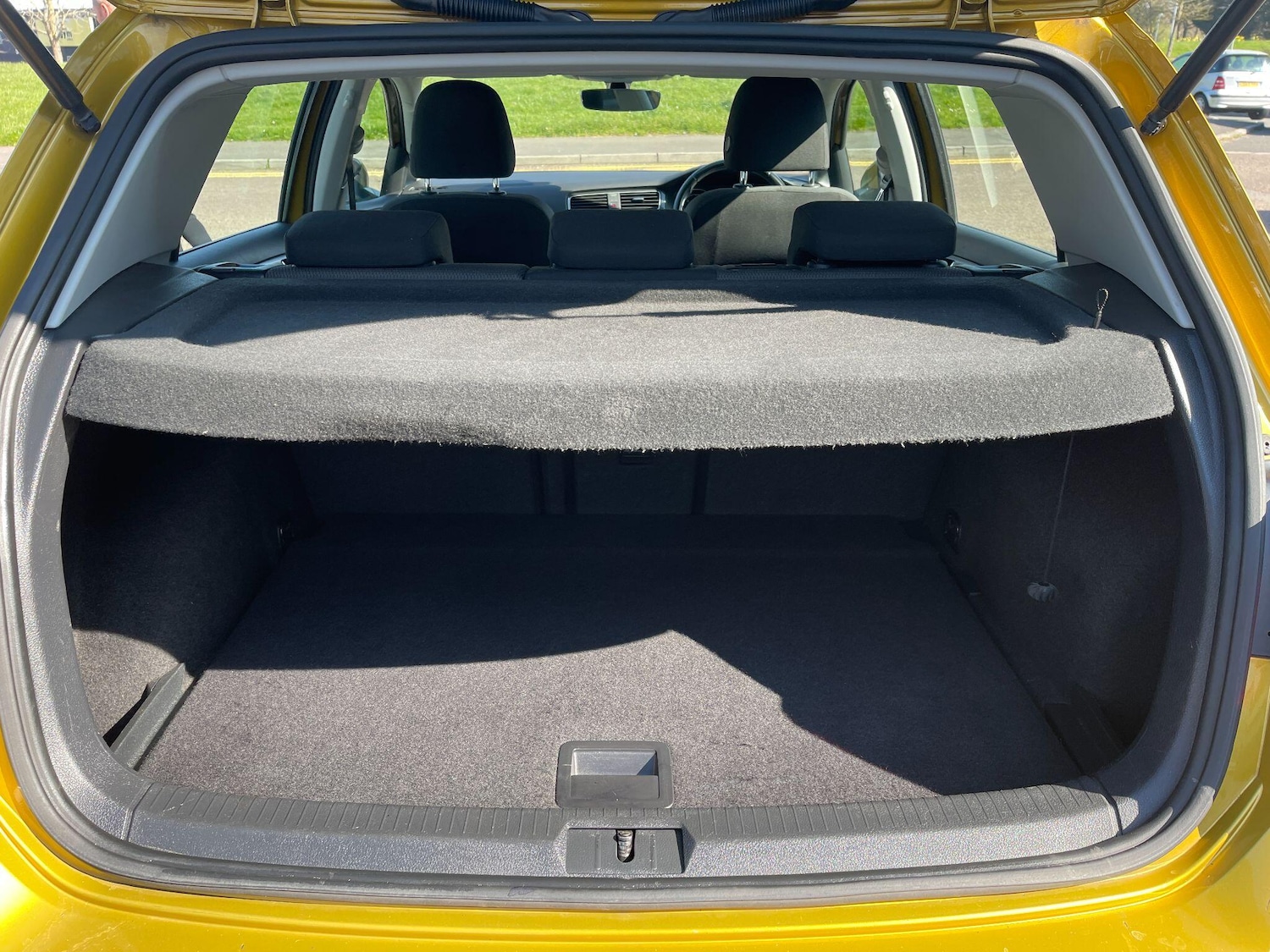 Used Volkswagen Golf 2017 for sale - 77977616: Photo 24