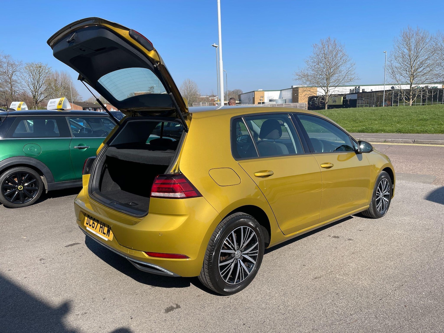 Used Volkswagen Golf 2017 for sale - 77977616: Photo 26