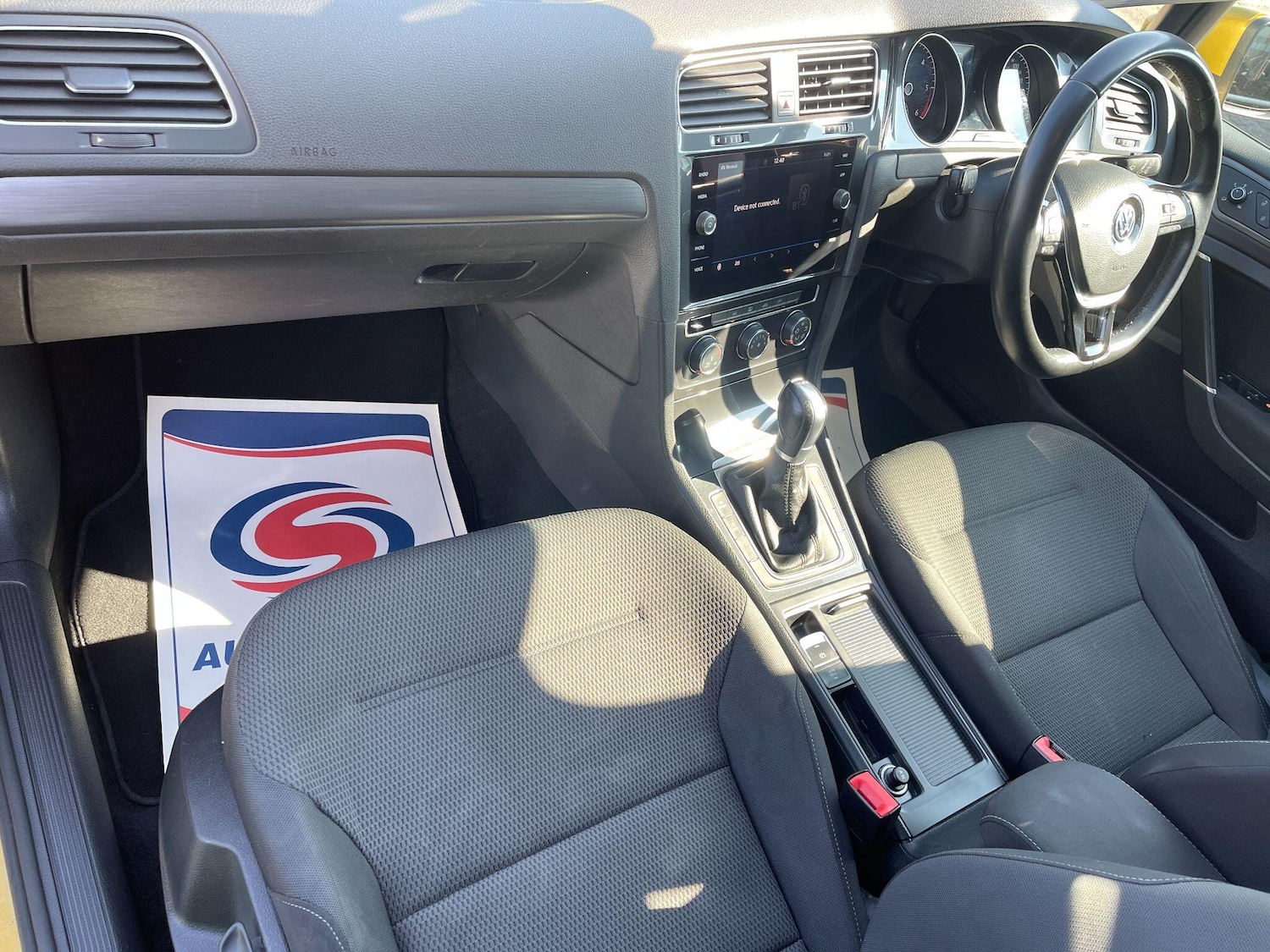 Used Volkswagen Golf 2017 for sale - 77977616: Photo 31