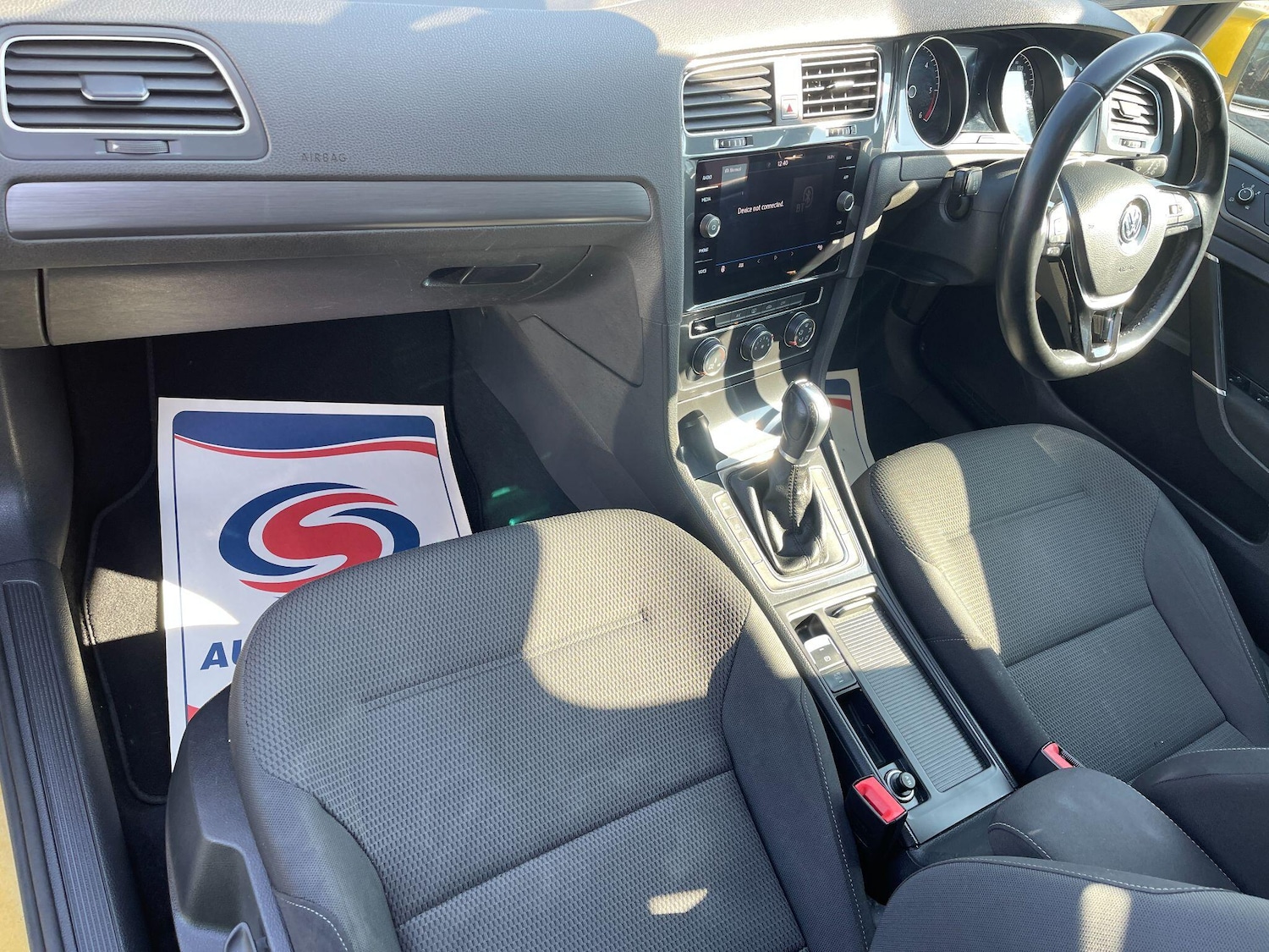 Used Volkswagen Golf 2017 for sale - 77977616: Photo 32